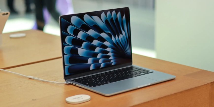 曝苹果探索 Mac 拆封前部署无线更新机制,macOS 26 有望率先支持