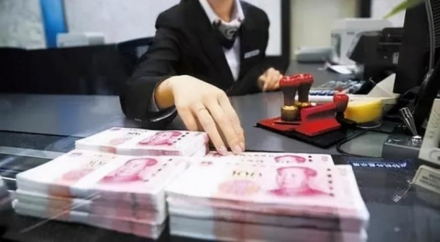 每每想到求职季的“苦”,现在牛马生活似乎也没那么累了